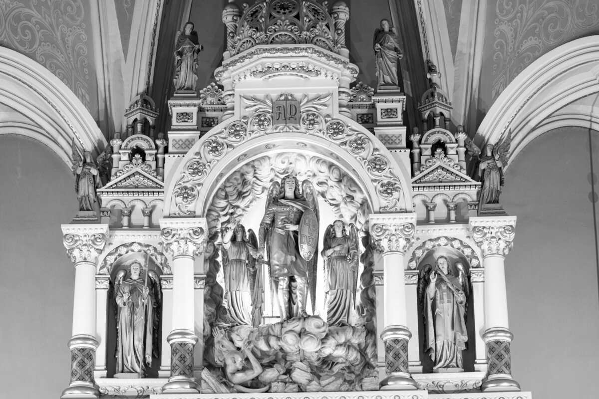 Berlez-Aspen-Avenue-Chicago-Wedding-Photographer-Palmer-House-Celebrate-Planning-Yanni-Design-Dimitra-Shannon-O'Brien-Magazine-Editorial-142