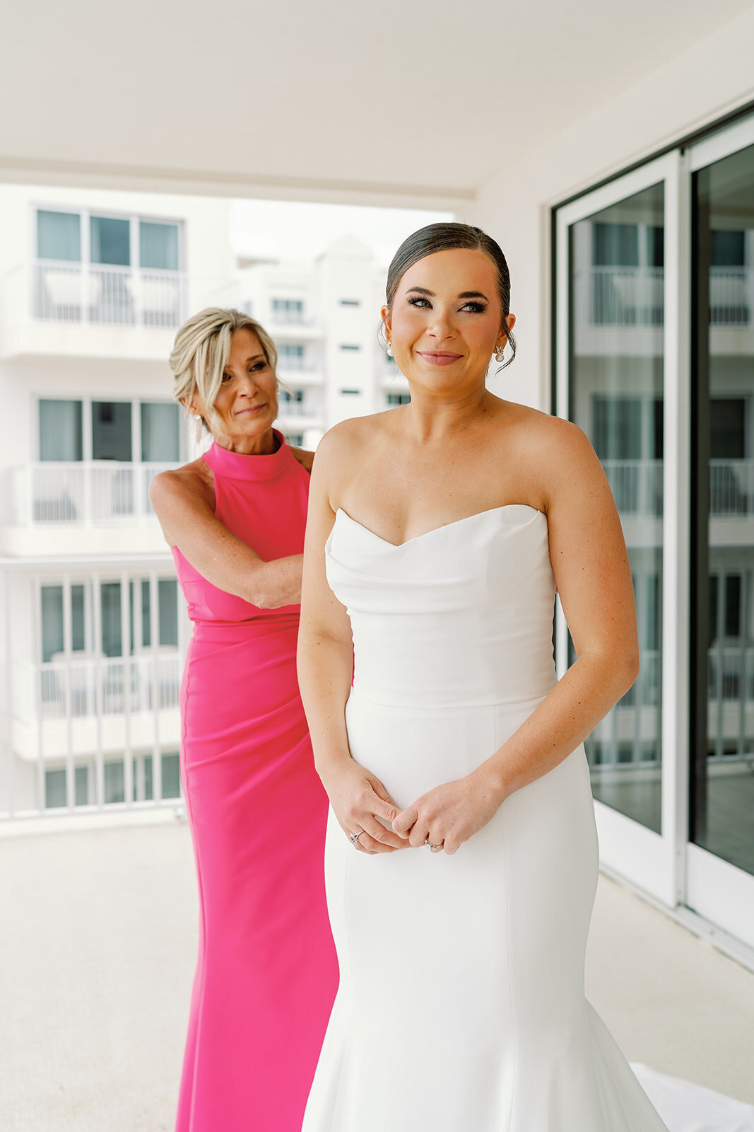Hayley+Zach_Wedding_SNEAK_FoxtailCo_-152