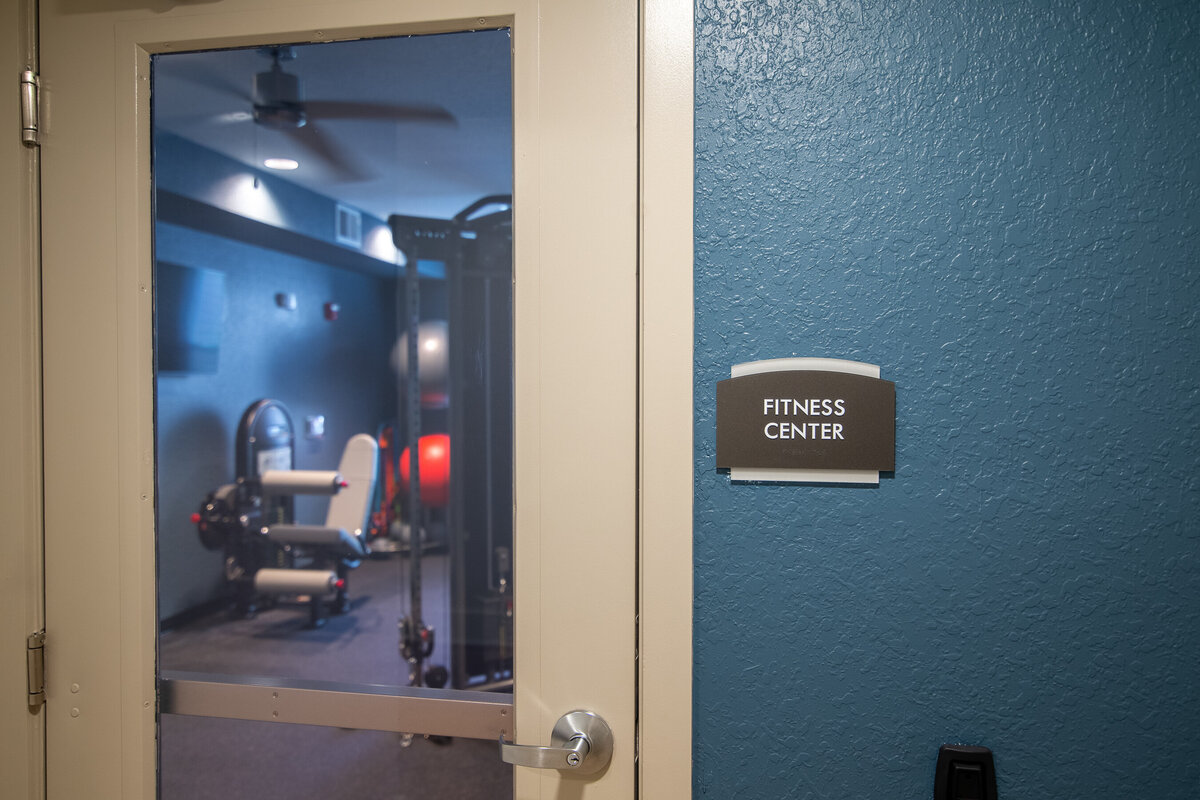 042324ROCHESTERPARK-77