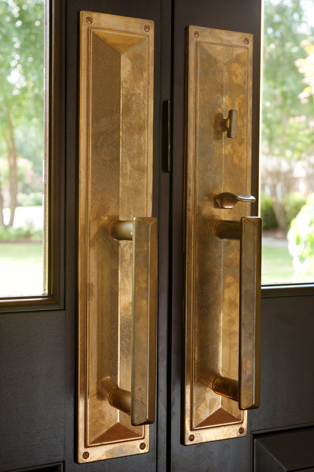 Panageries Residential Interior Design | Transitional Suburban Haven Front Door Details