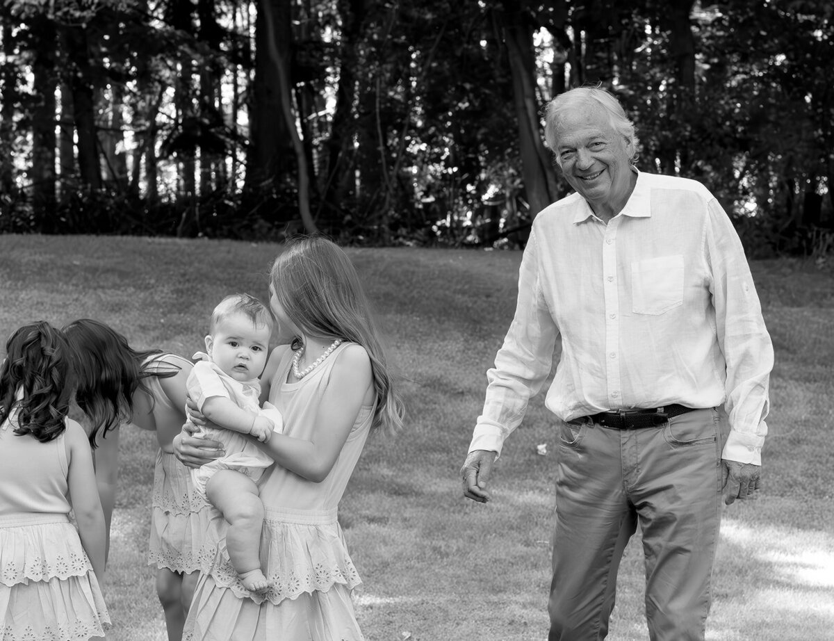 Family b&w-18