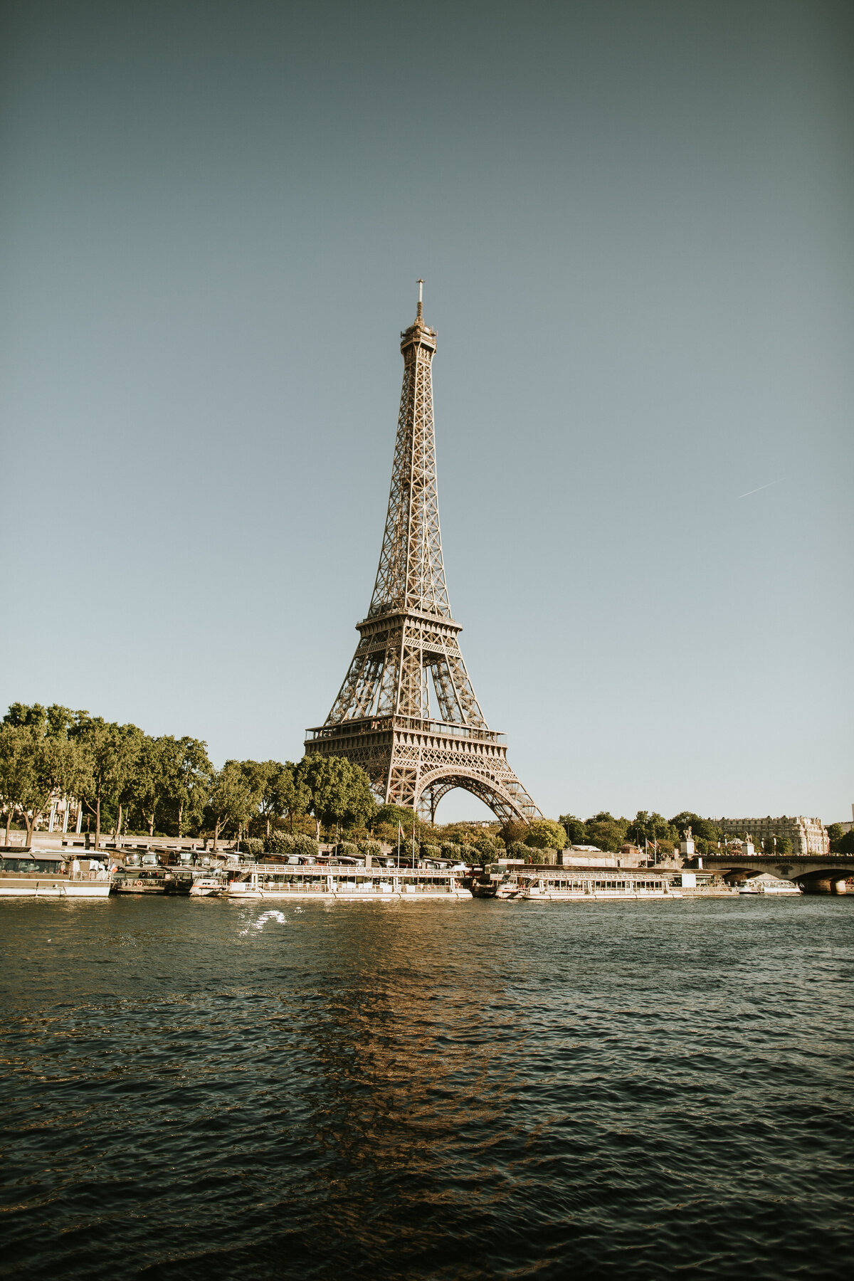Paris_Elopement_Adam_Mapi-96