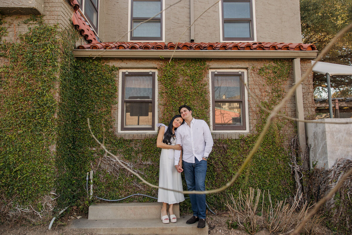 South.Congress.Austin.Texas.Downtown.Engagement.Pictures.HomeSlice.3