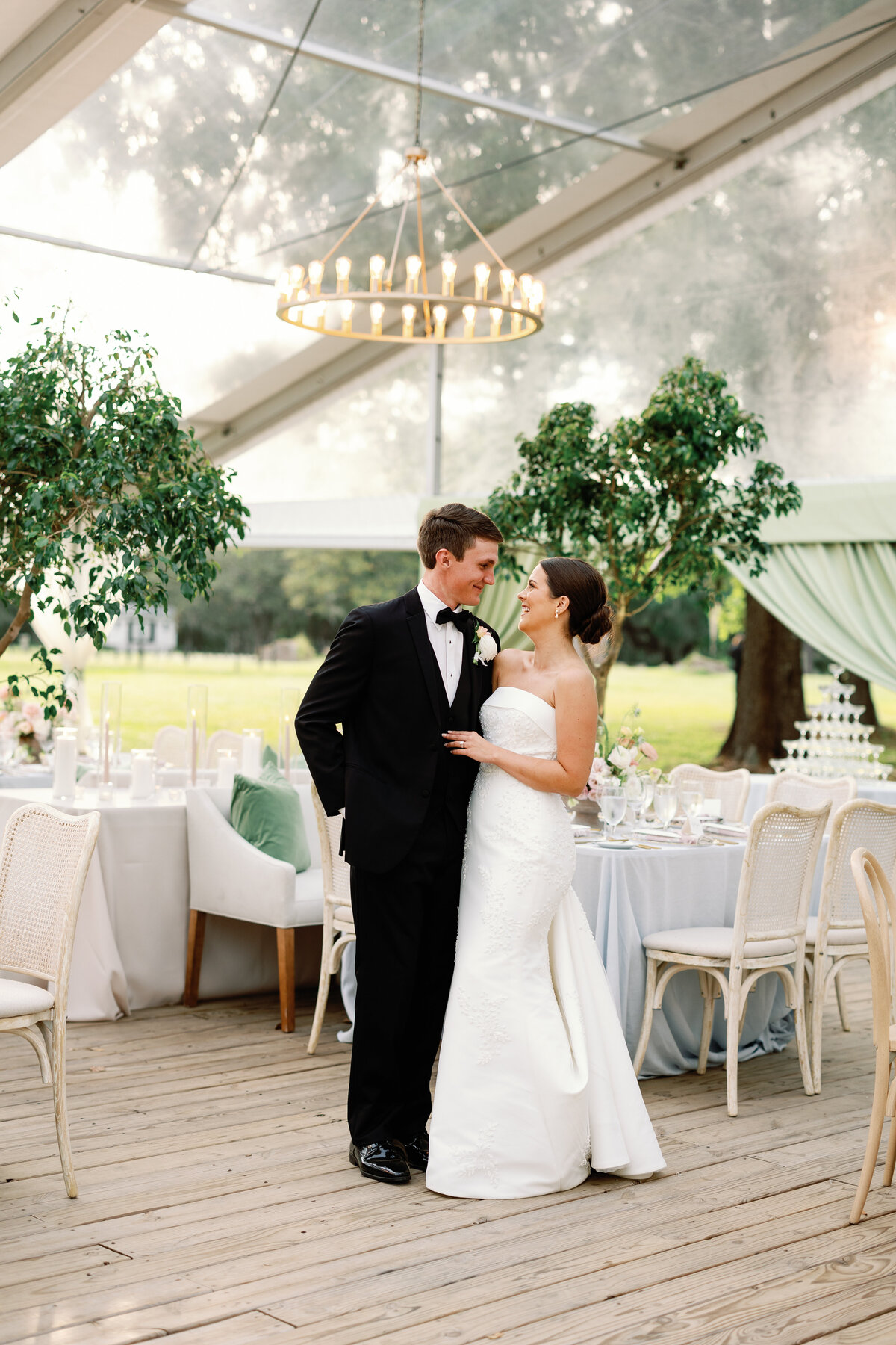 Julia & Garrett_Wedding_1050