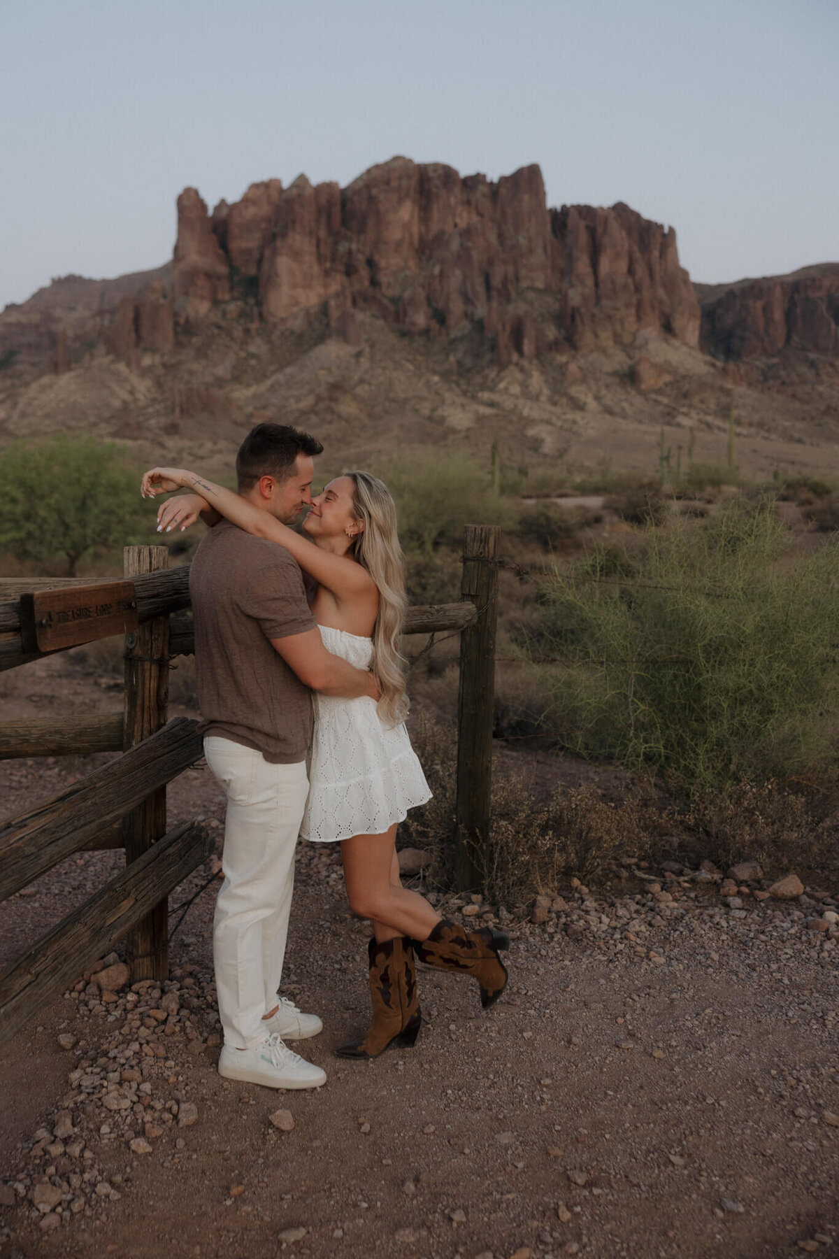Phoenix-Engagement-Photographer-30