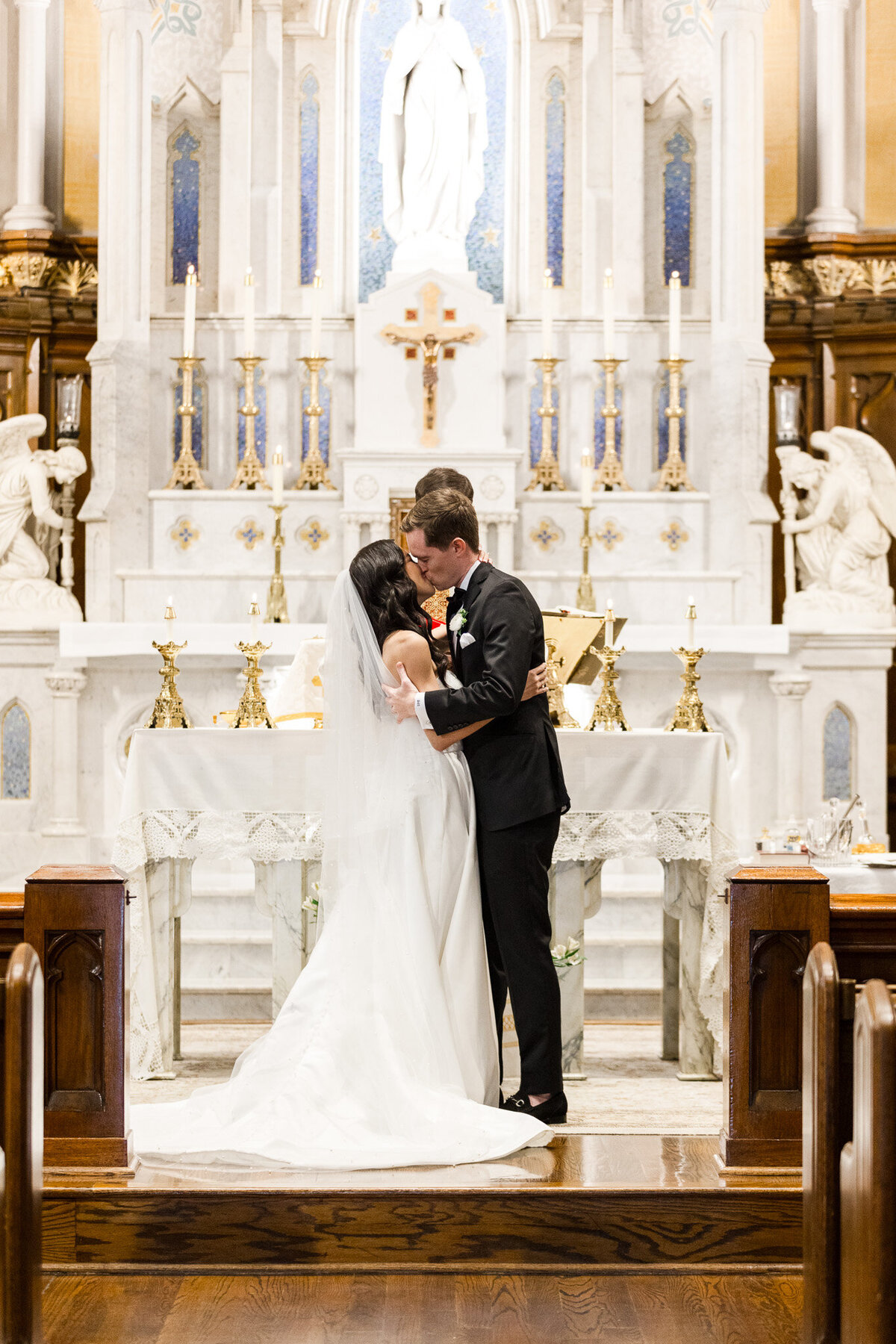 Immaculate-Conception-Church-the-Franciscan-Gardens-St-Francis-Hall-wedding-photography-89