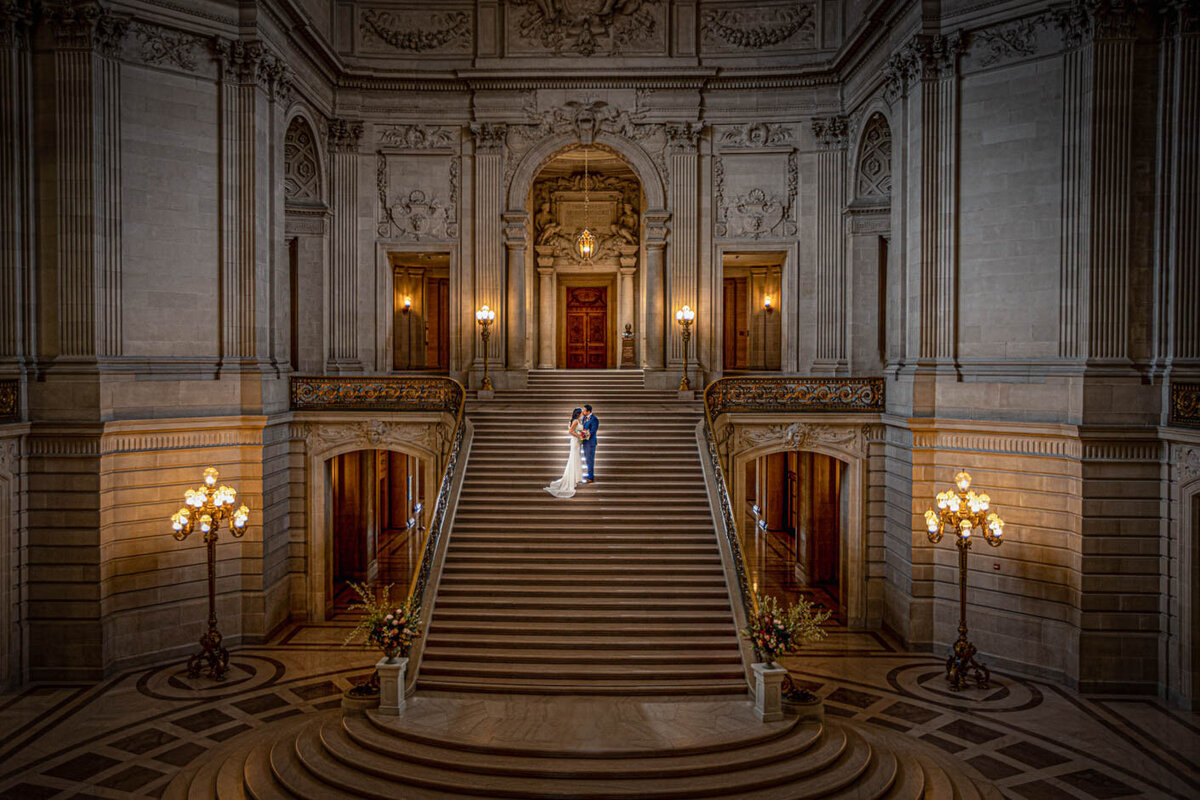 San-Francisco-City-Hall-Wedding-Photographer-Frank-J-Lee-Photography-HB.001---5