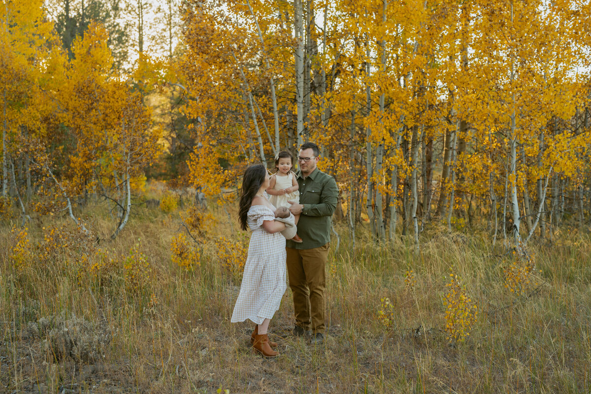 Lake Tahoe-Family-Photographer-9