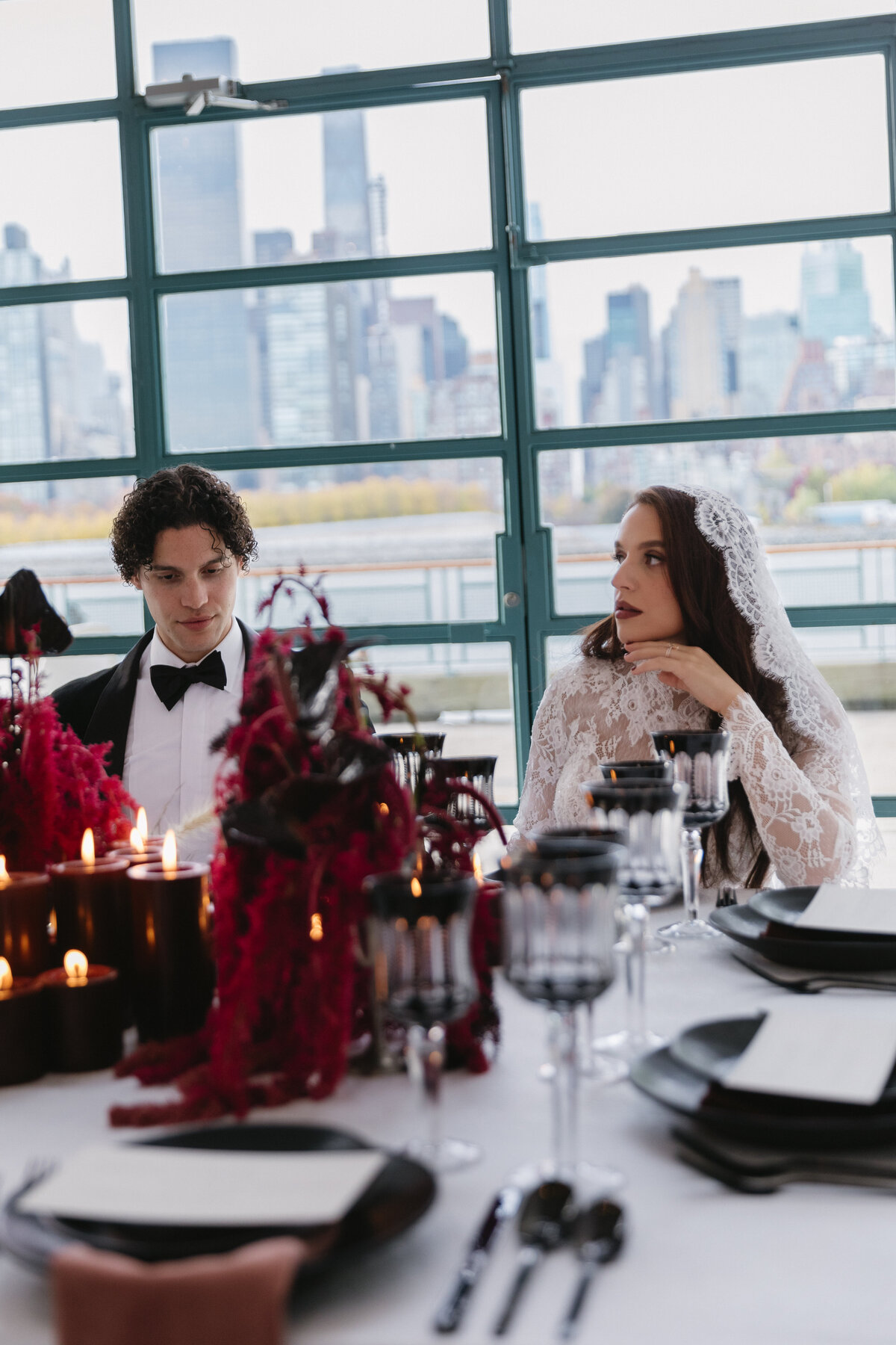 meredith-michel-editorial-wedding-couple-with-city-skyline-view