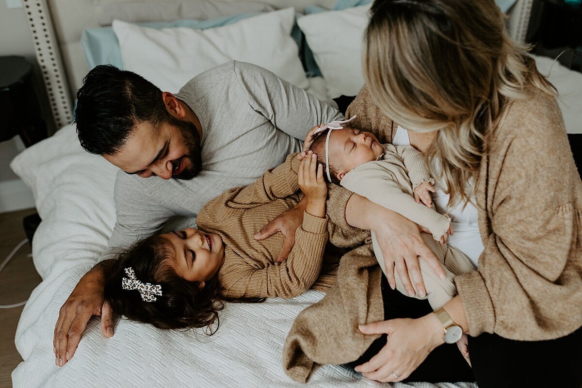 Chatham-Kent-Newborn-Photographer_0135