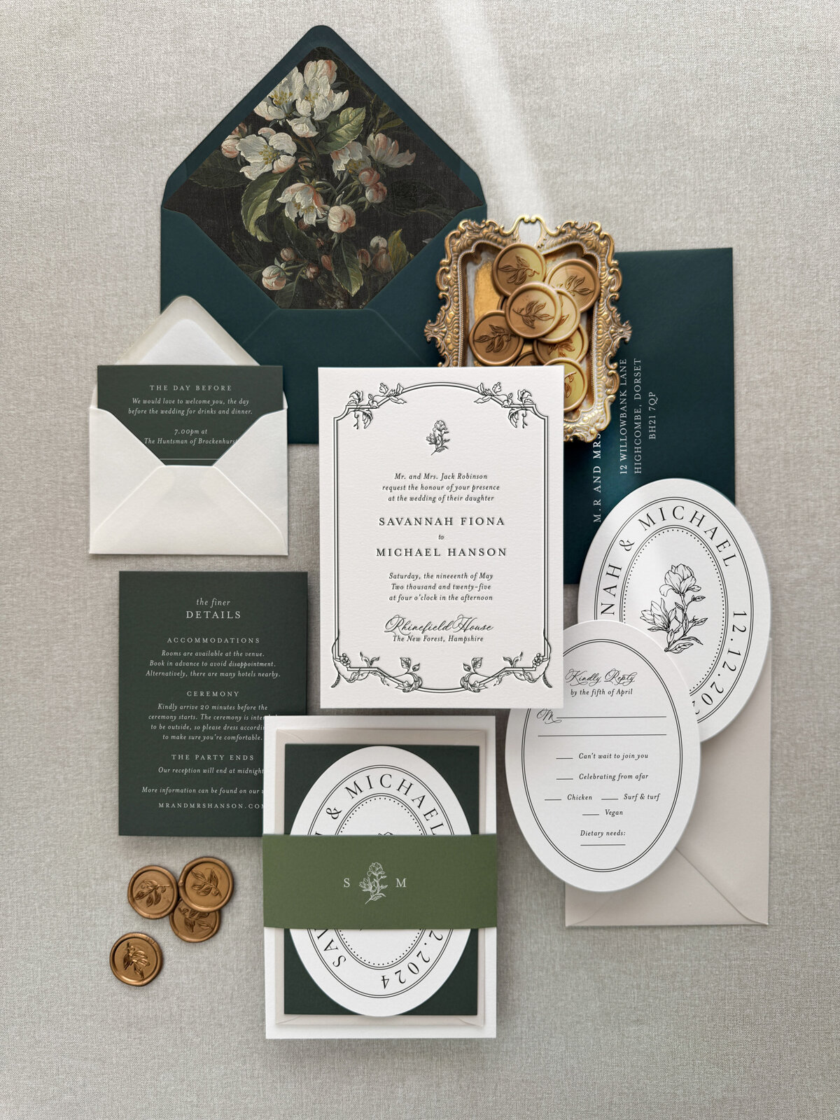 Savannah suite display light