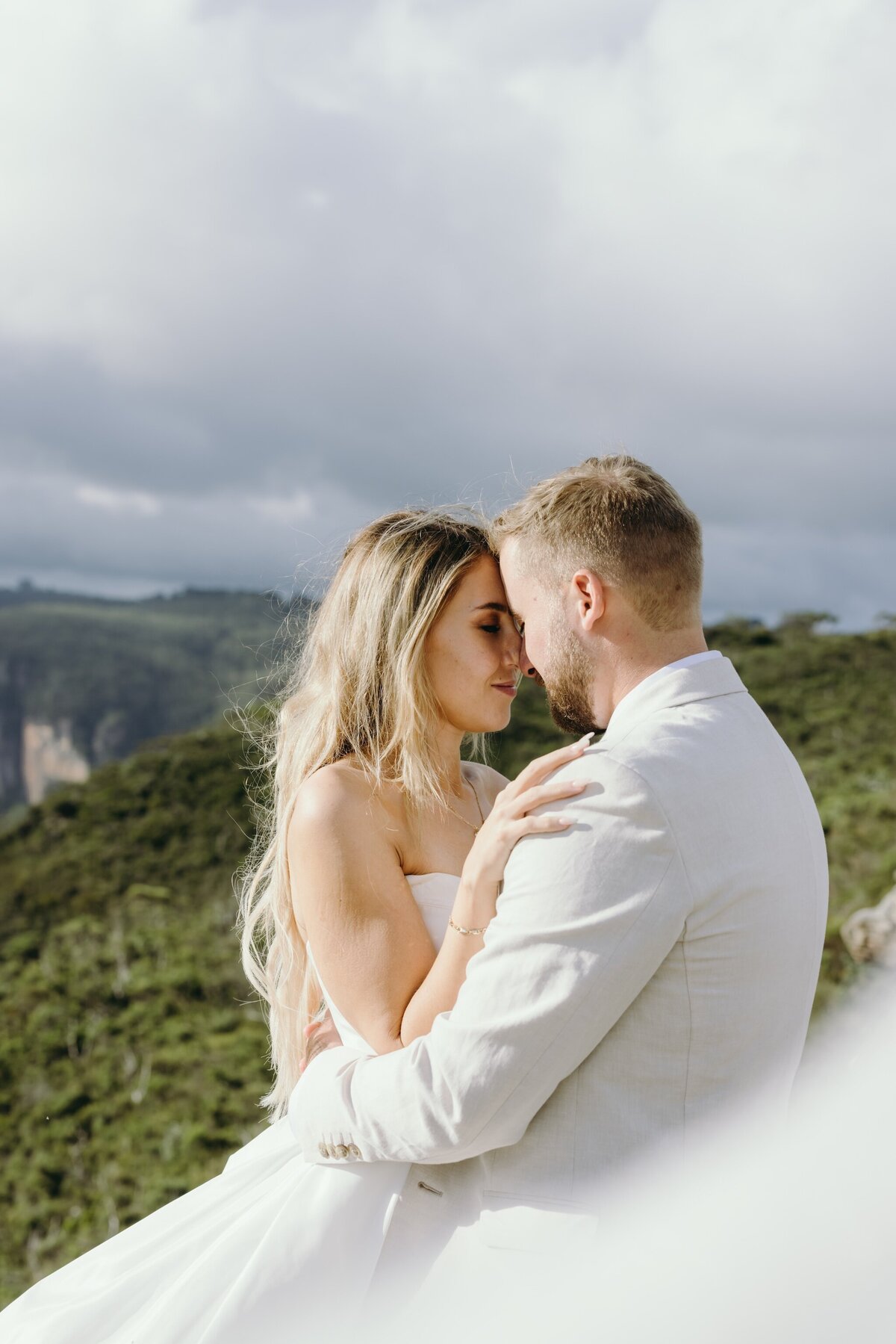 Crystal-Jack-Blue-Mountains-Elopement-836