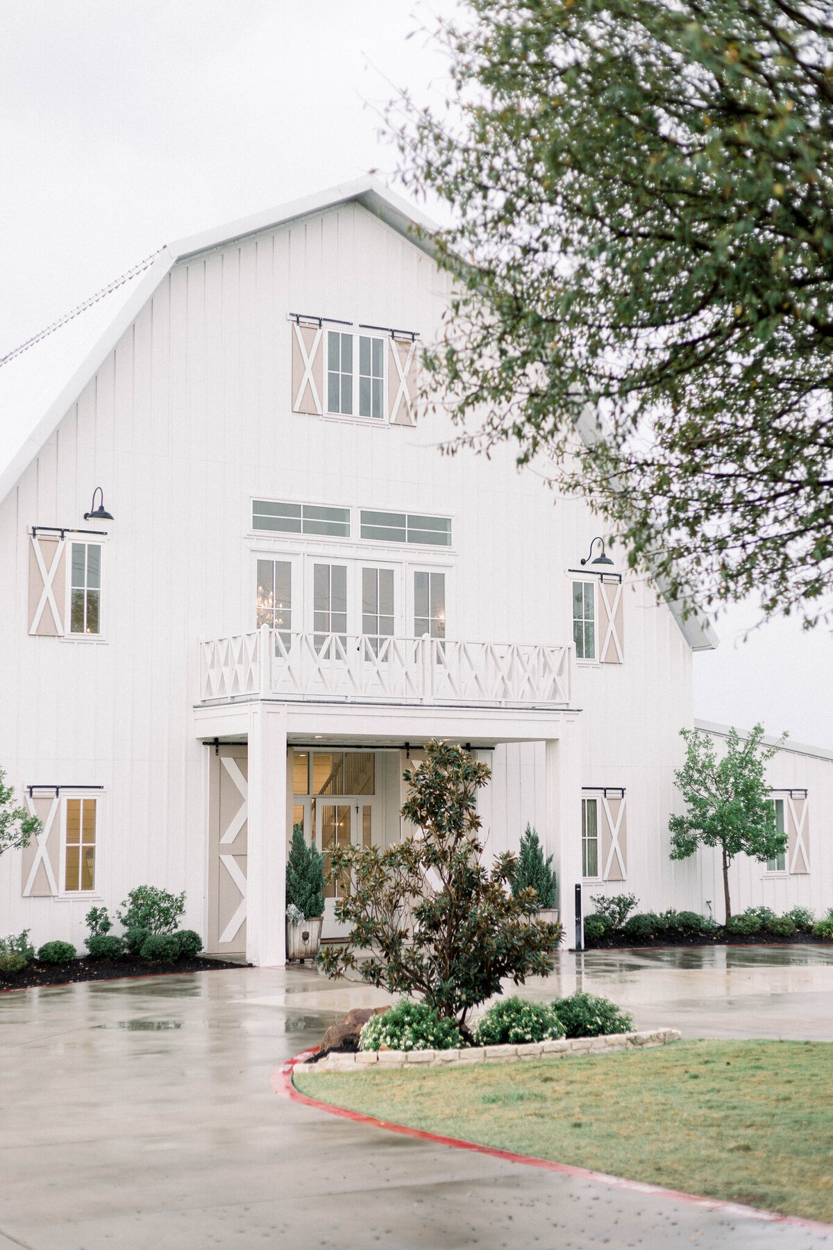 TEWC_Destanee & Nick_Cocktail Hour-38_(2048)