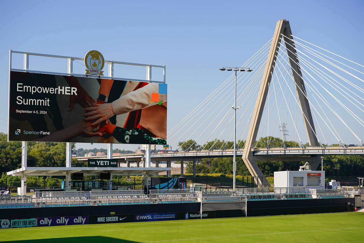 kansas-city-event-photography-0433-stadium-bridge-billboard