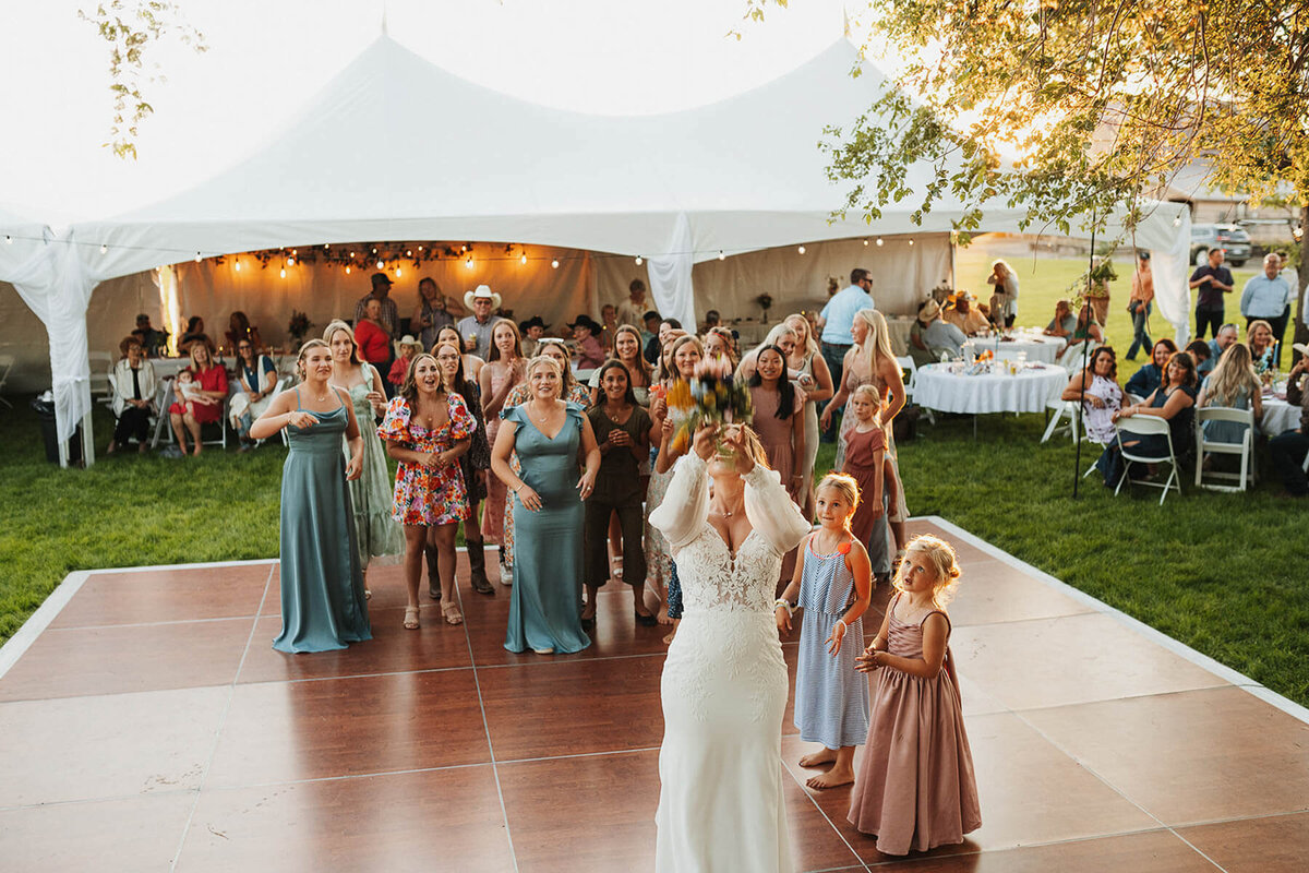 nebraska-outdoor-wedding-venue-silver-spur-heath-22