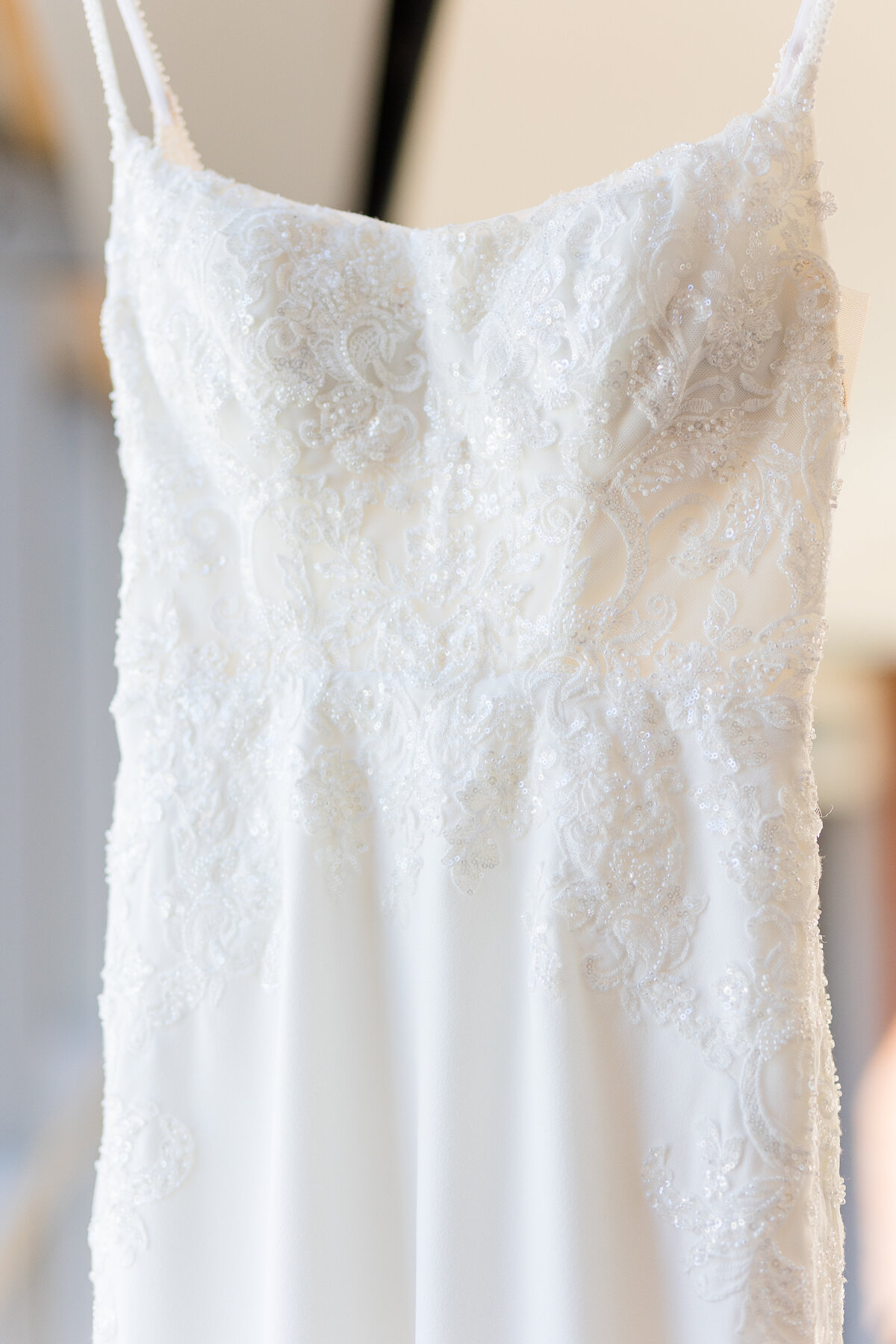 Caroline & Joey wedding sneak peeks. Bella Faith Photography 18