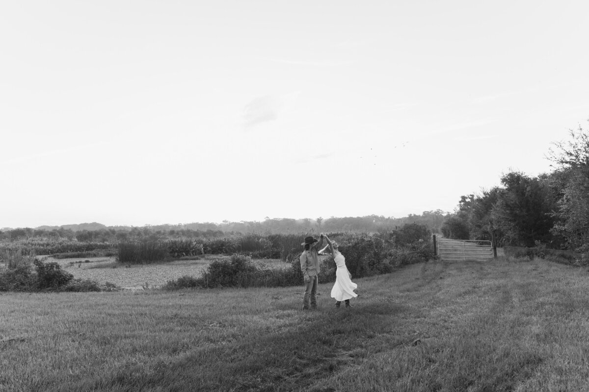 florida countryside couple-3