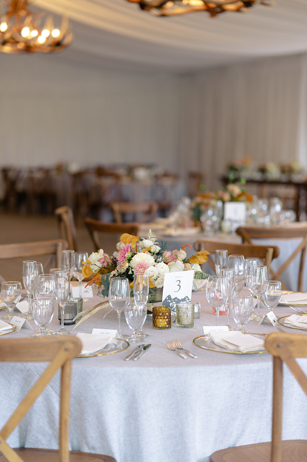 Jackson-Hole-Golf-And-Tennis-Wedding-Fall- JK-Foxtails-Photography-027