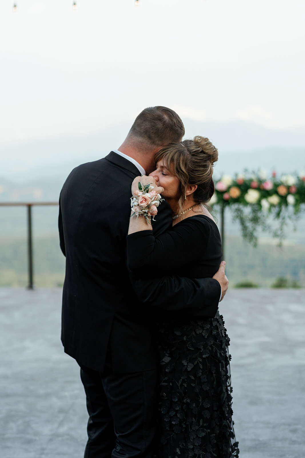 Groom and mother first dance