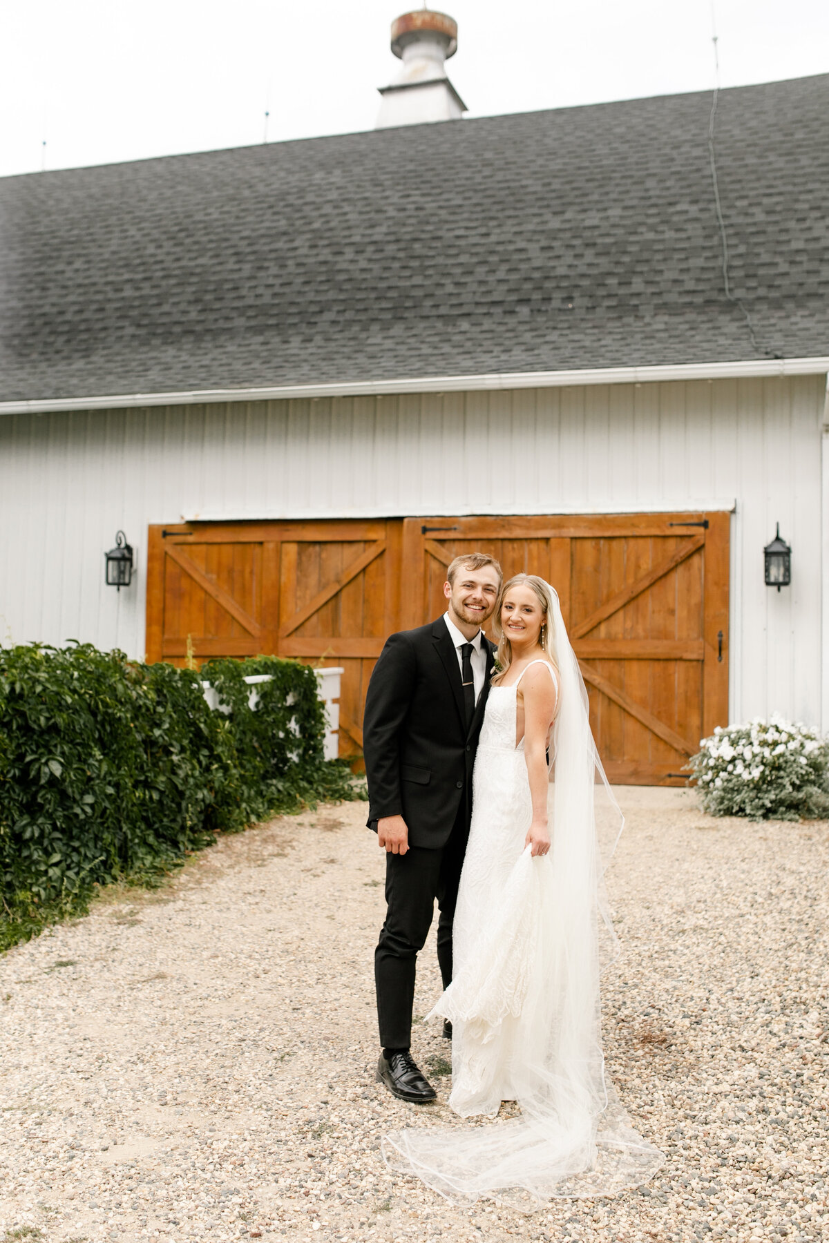 J&Mweddingportraits-356