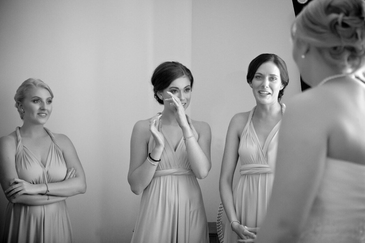 getting ready bridal photo in Emerald, QLD