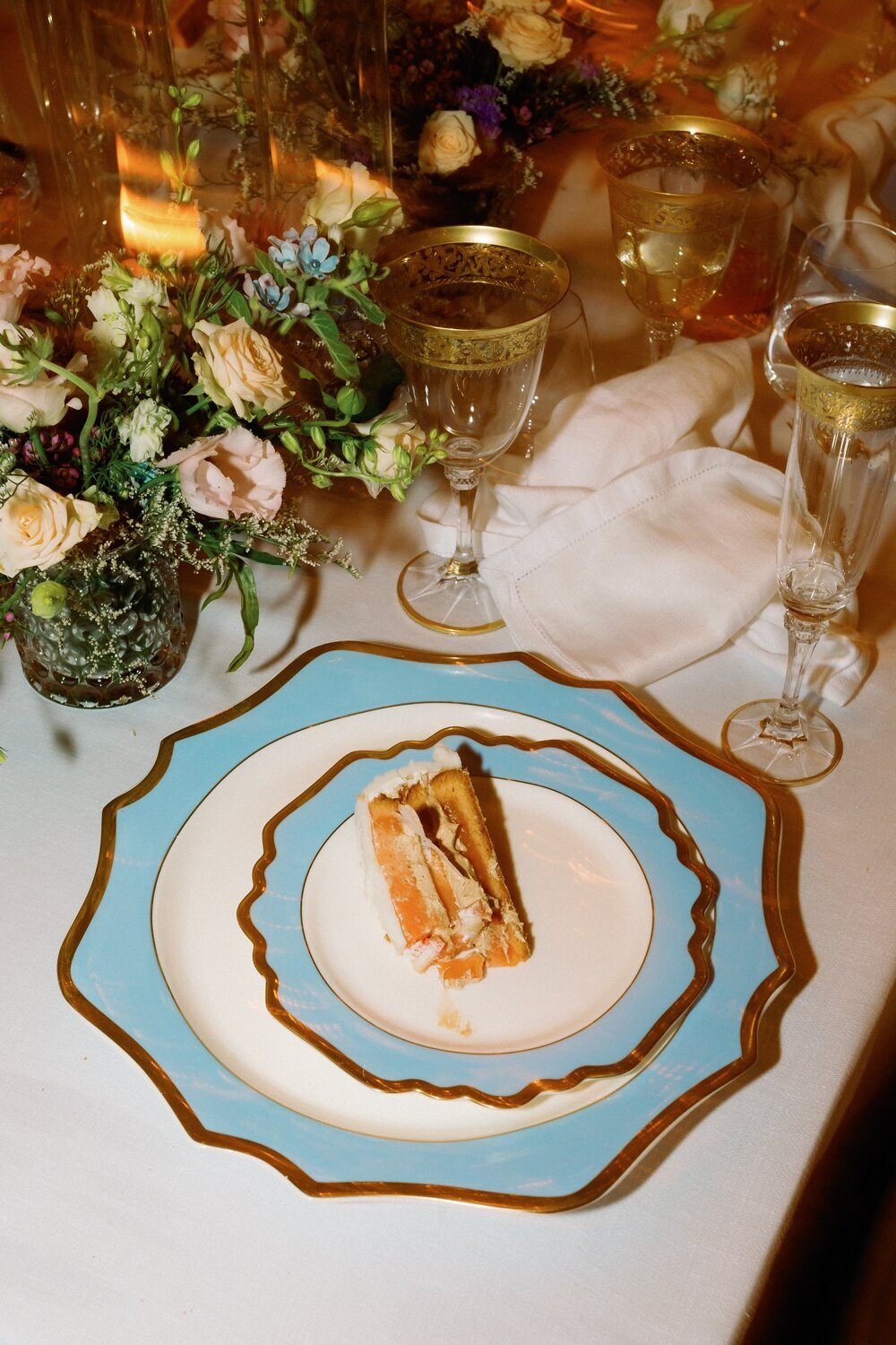 villa-controni-lucca-tuscany-luxury-destination-wedding-film-analog-stefano-degirmenci_0082