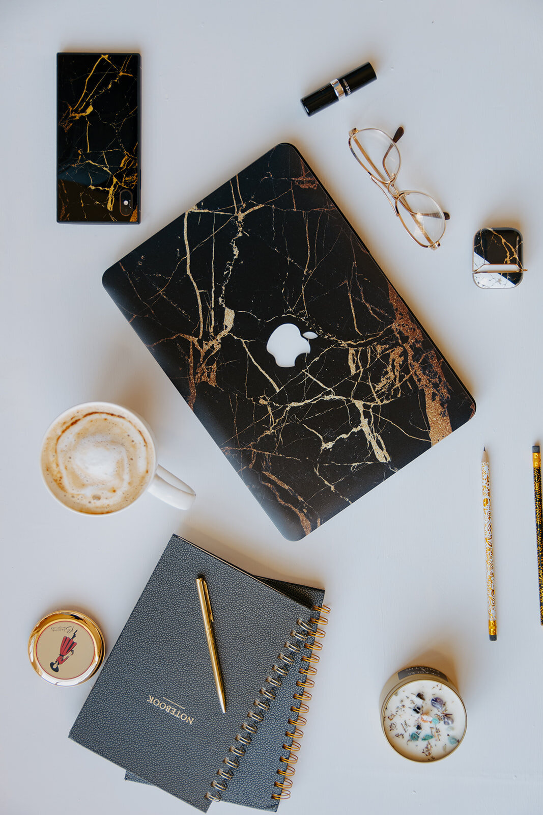 Flat-lay-office-details