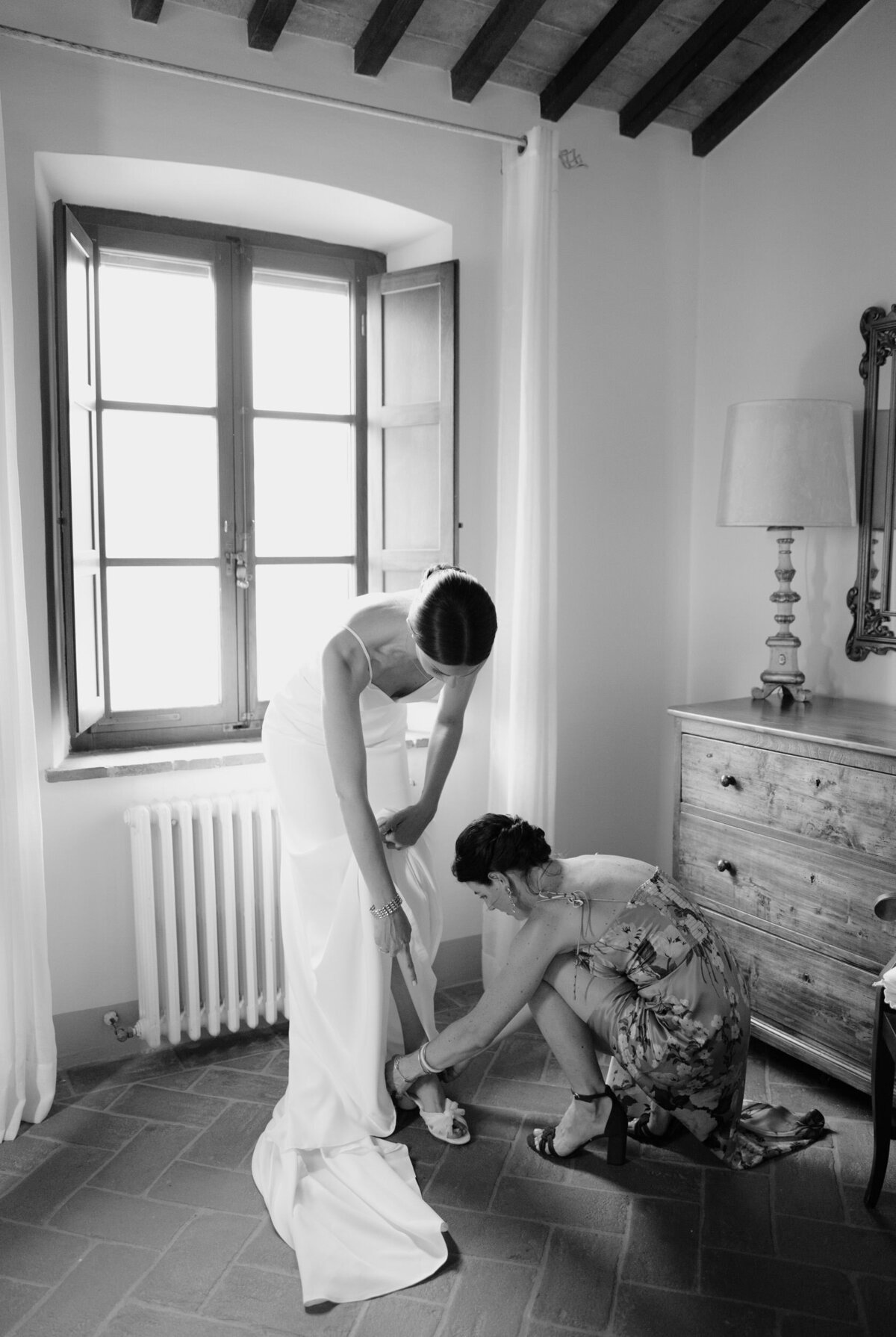 Tuscany Wedding Villa Apparita Italy_-21
