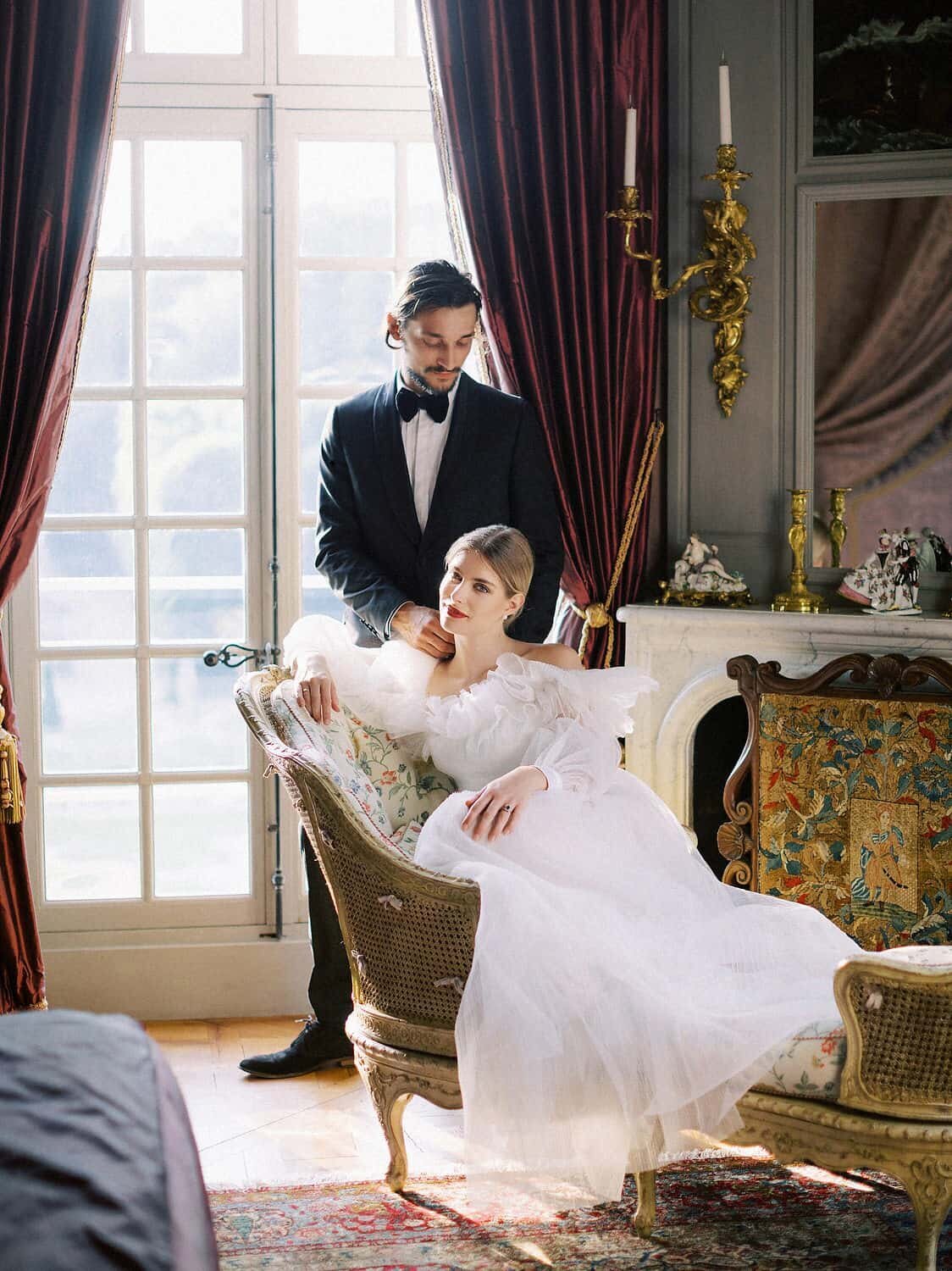 France-chateau-de-Vilette-wedding-Paris-France-bride-and-groom-Julia-Kaptelova-Photography-200