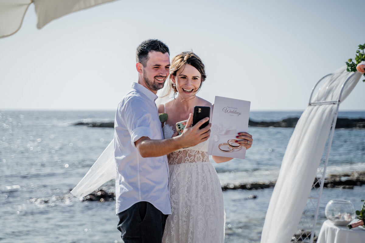 20-09-29 - Sarah & Adam FB-75