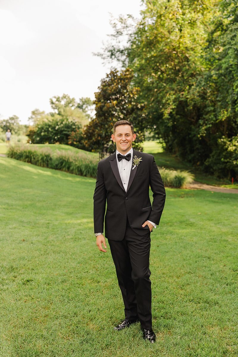 Wedding Party Portraits at Evansville Country Club181