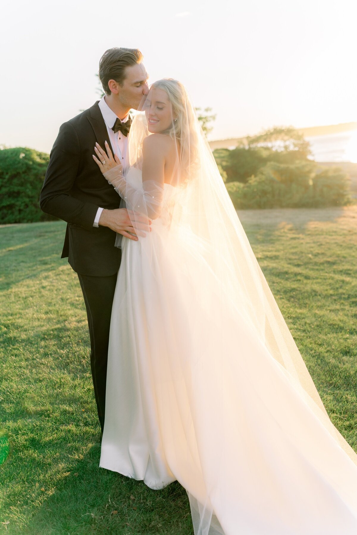 Rachel Mark Castle Hill Inn Lauren Fair Wedding Photographer Newport00247