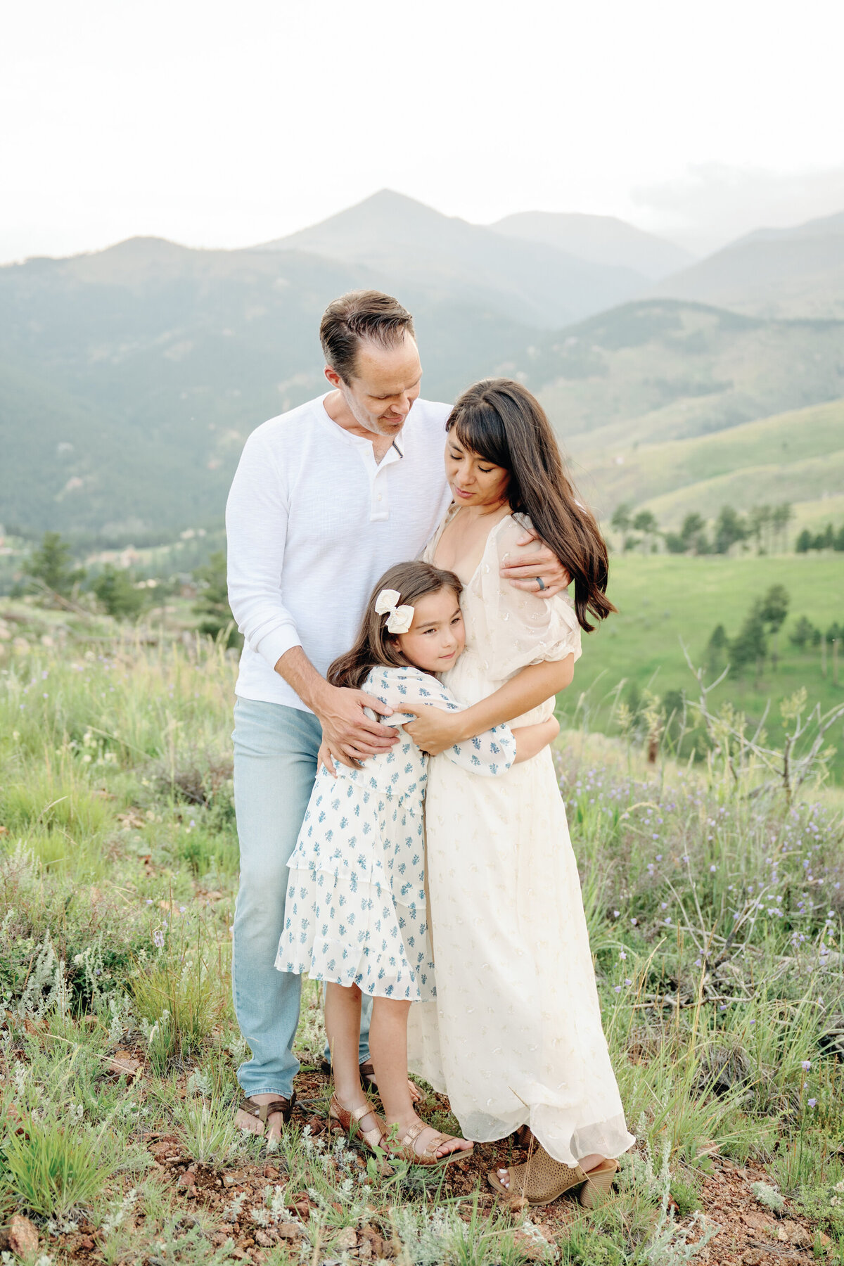 Boulder-Colorado-Family-Photographer-Olive-and-Aster-The-Santalas-2023-22