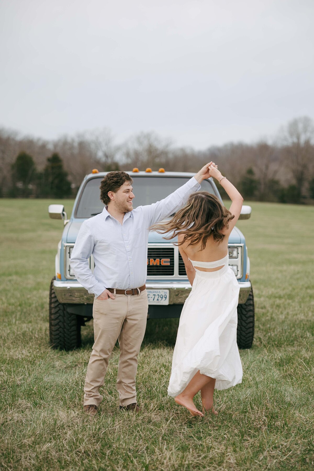Chloe Parker Photography Heartfelt Wedding Photographer in Virginia — Feature Photos 16