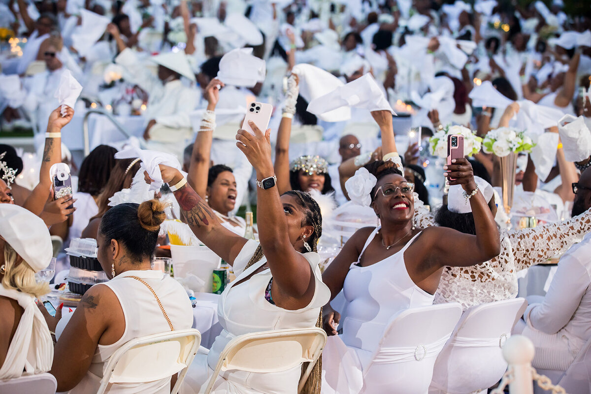 DinerEnBlancCharlotte_CorrieHugginsCreative_2024-61