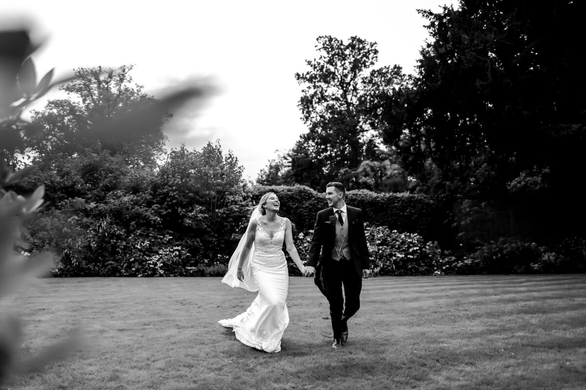 luxury-wedding-wasing-park-berkshire-leslie-choucard-photography-40