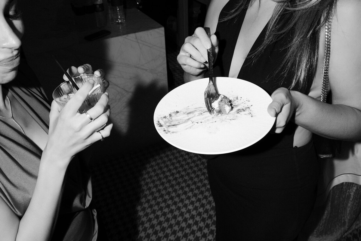 65_riskyexposure_shoshana-kyle_las-vegas-elopement-photography