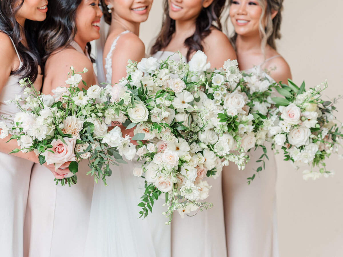 bridesmaid-bouquets