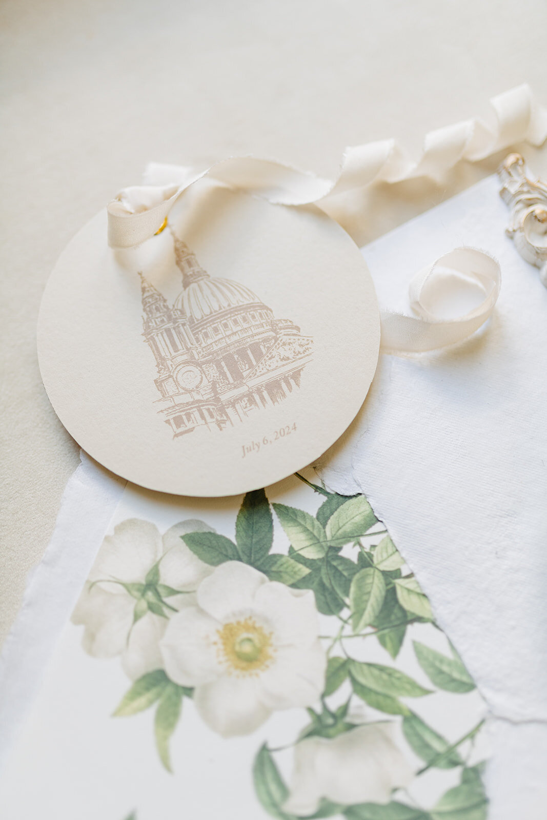 MorganeBallPhotography-Wedding-London-SparklingMoments-04-StPaul-01-15-2633_websize