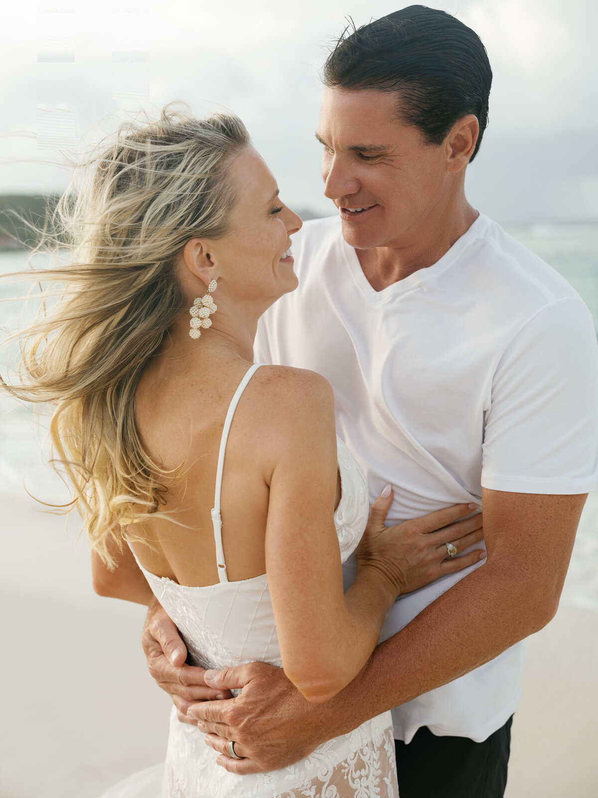 13-Couple-StBarths-Portrait-2022-(c)TisaSencur