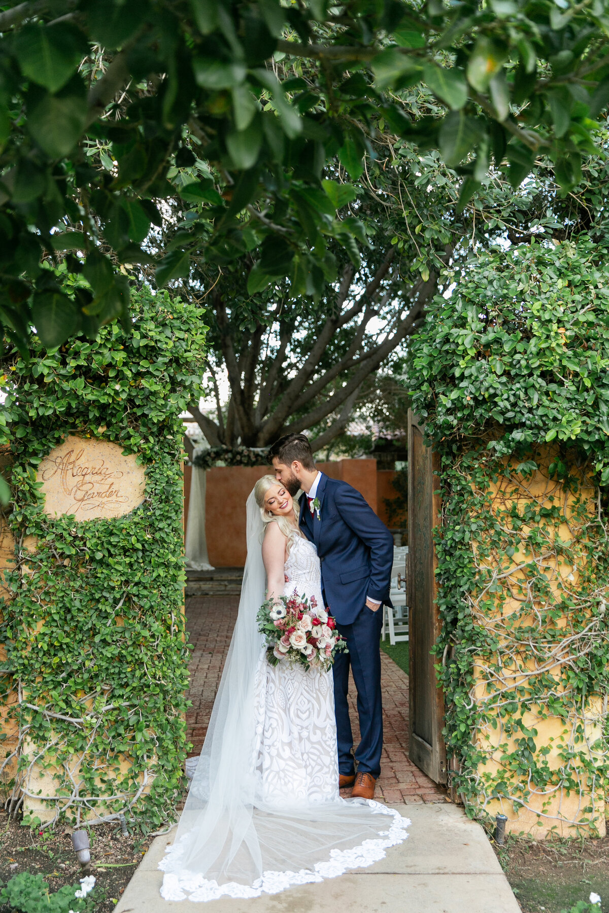 Karlie Colleen Photography - The Royal Palms Wedding - Some Like It Classic - Alex & Sam-478