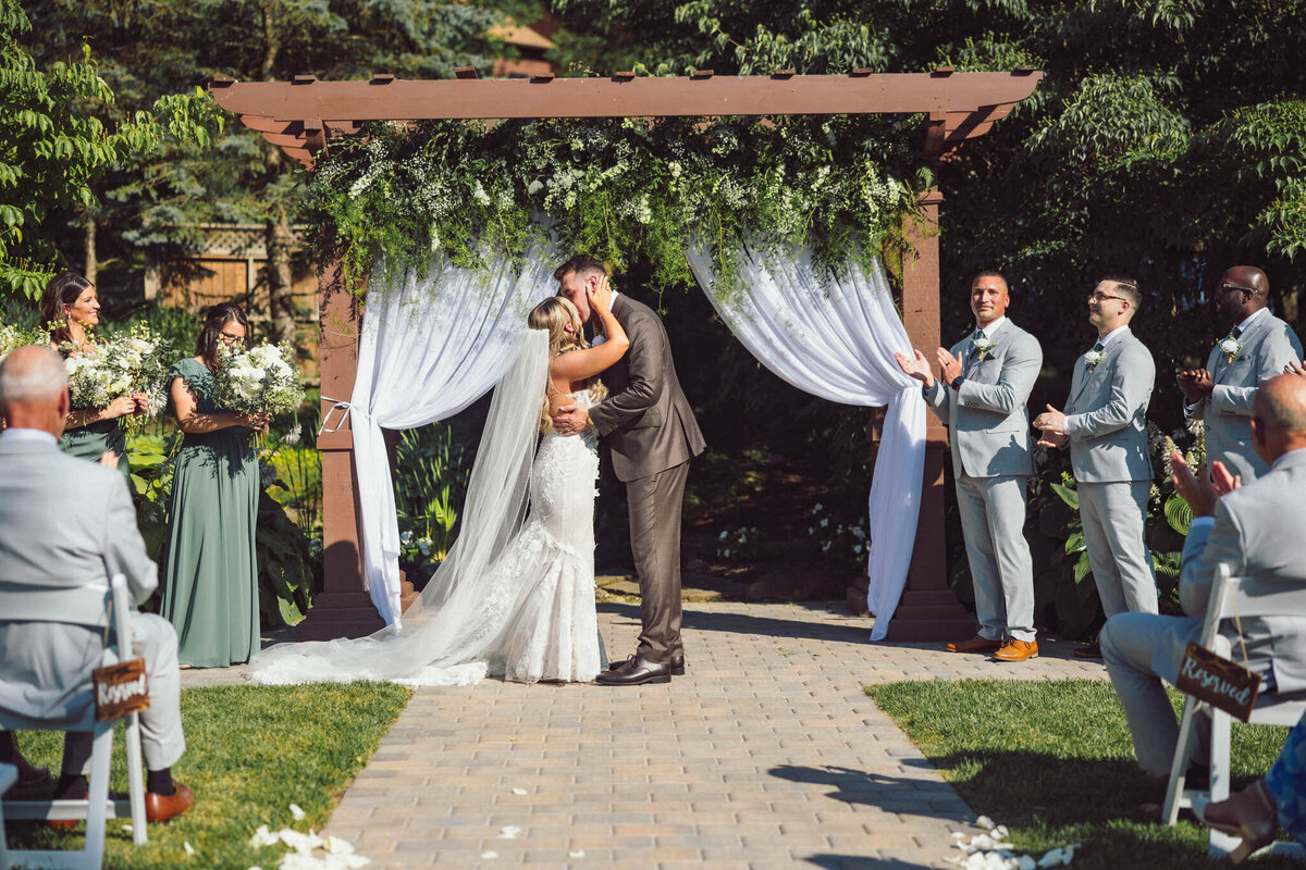 250704-Cindy&Nick-MineralsHotel-Wedding-VernonTownship-NJ-Previews-Web-96