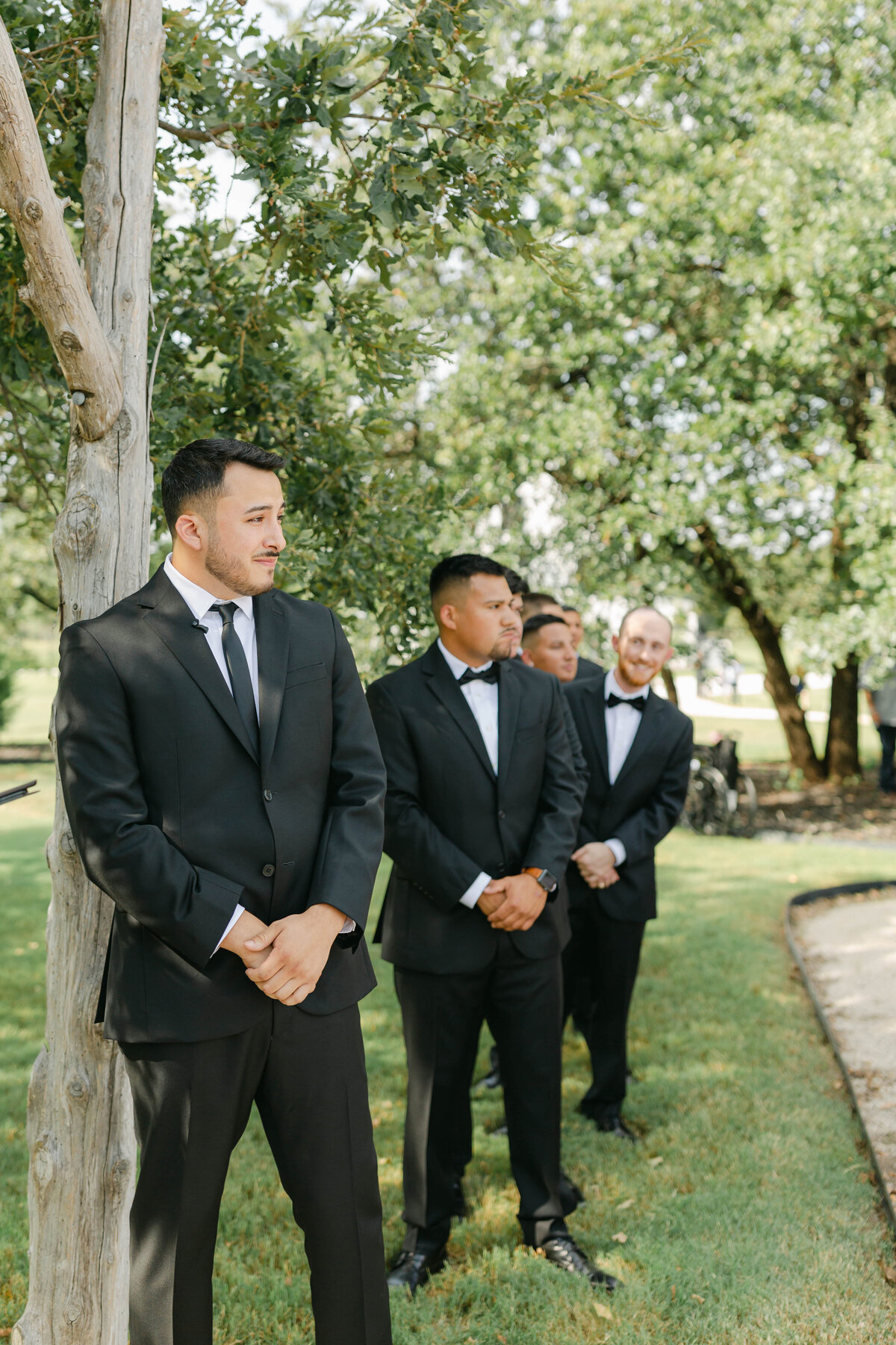 Summer wedding in Dallas, Texas photography by Alex Blair