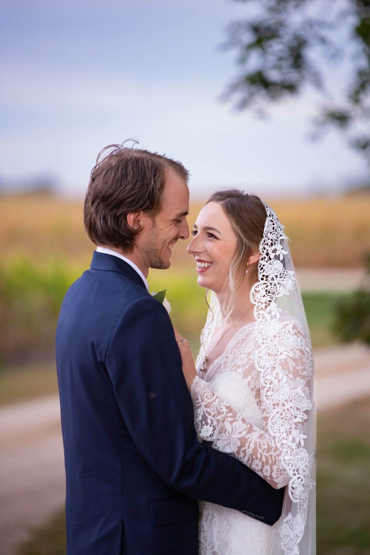 sleepy eye-mn-wedding-photographer-79