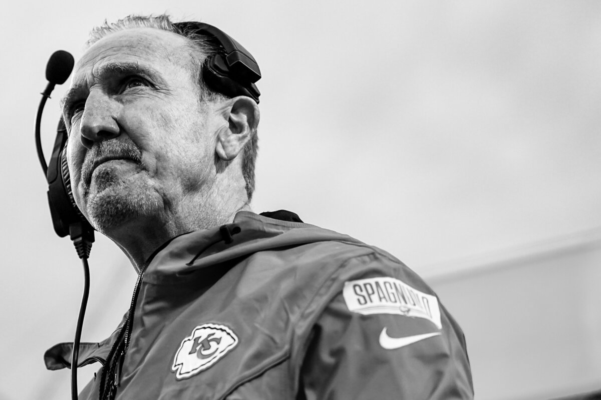 kansas-city-sports-photography-chiefs-0048-coach-blackwhite-portrait