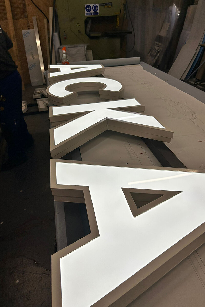 ellis-signs-rim-and-return-built-up-letters-with-face-illumination-newcastle-gateshead-north-east