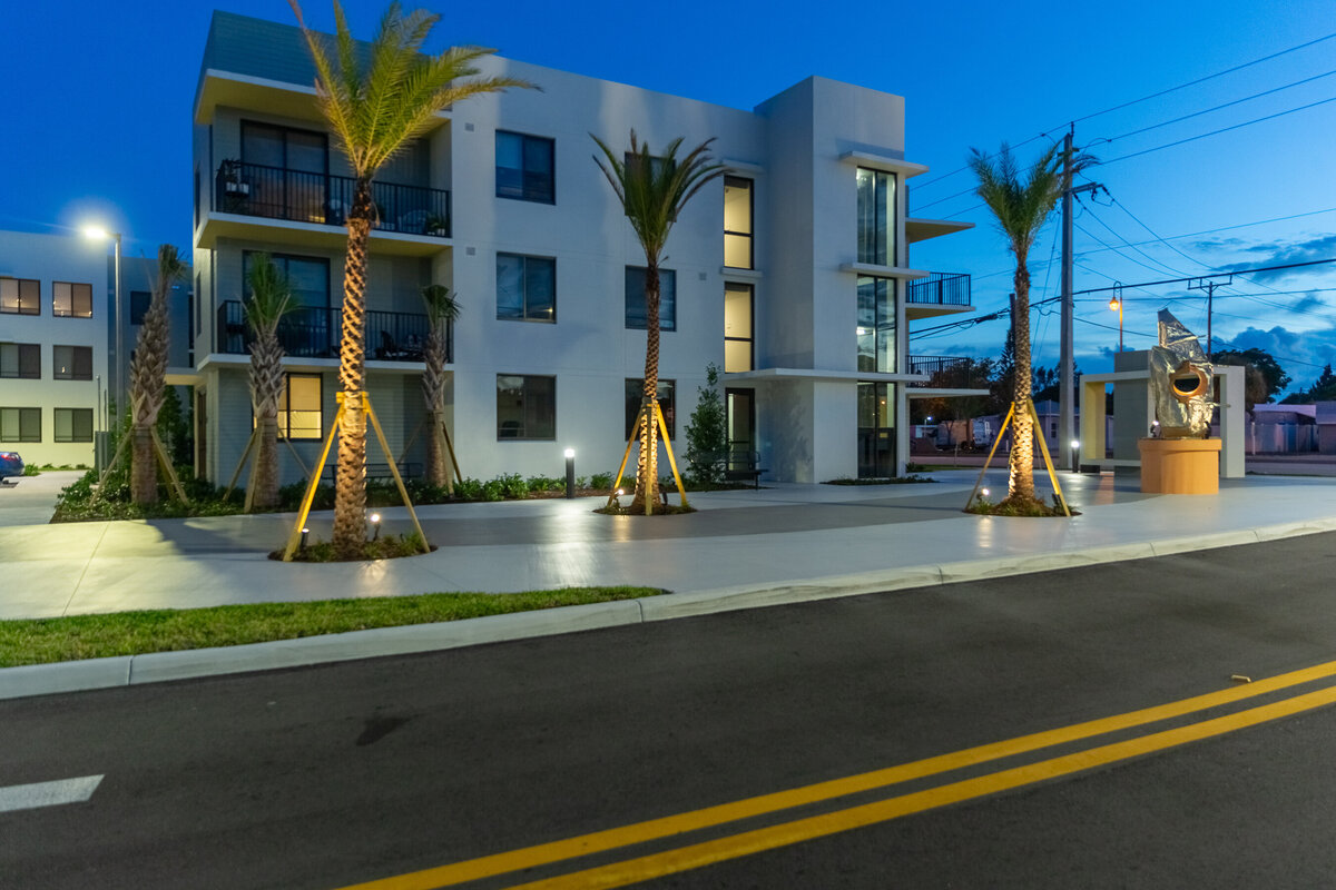 062524BERKELYPALMBEACH-19