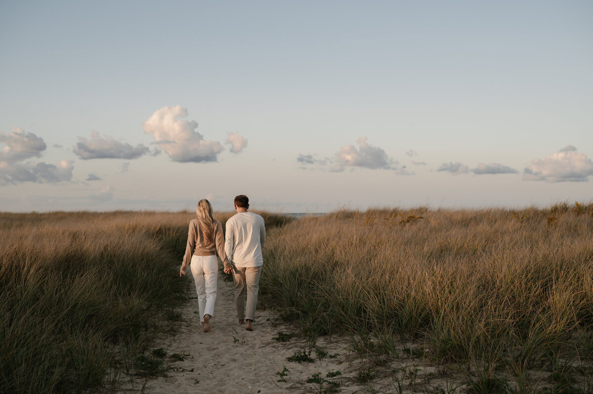 marthas-vineyard-engagement-10
