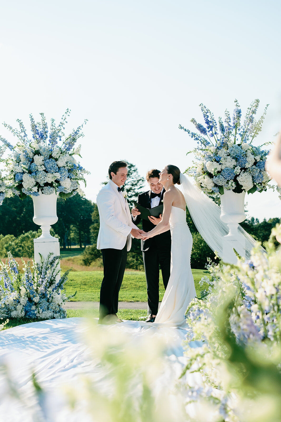 Louise & James Wedding Day Sneak Peek | Bedford Golf & Tennis Club | The Reeses-149_websize