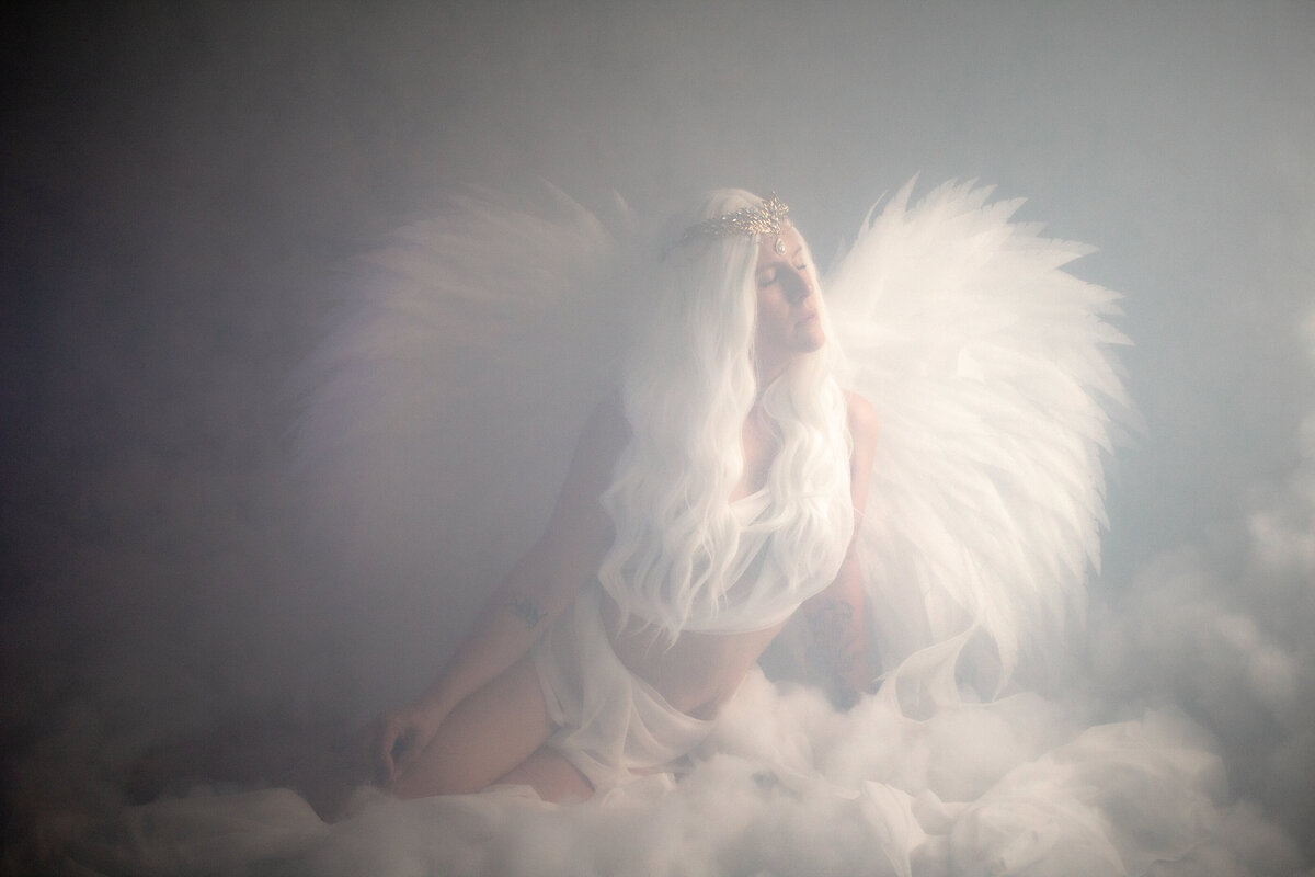 cloud goddess - Gurby Rene Indiana fantasy boudoir-45